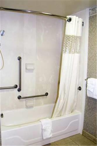 Отель Hampton Inn Stroudsburg Poconos