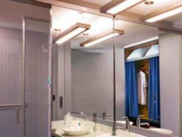 Отель Aloft Ahmedabad SG Road