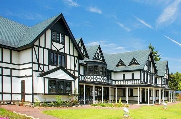 Отель Karuizawa Hotel Longing House