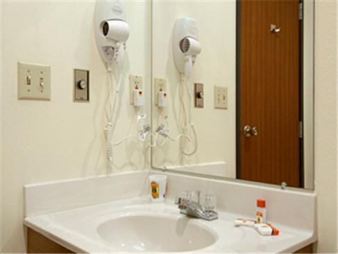 Отель Super 8 Shawano