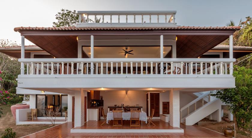 Baan Khunying - Secluded Beachfront Villa