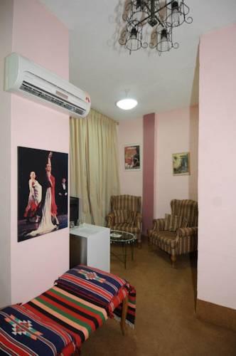 Отель Elgee Hotel - Petra
