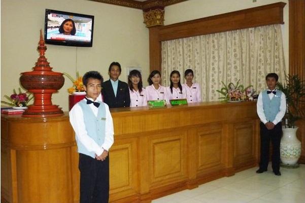 Отель Hsaung Thazin Hotel Nay Pyi Taw