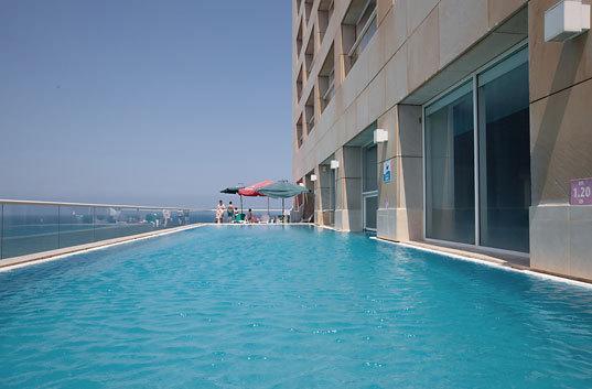 Апартаменты Beach Apartment Bat Yam