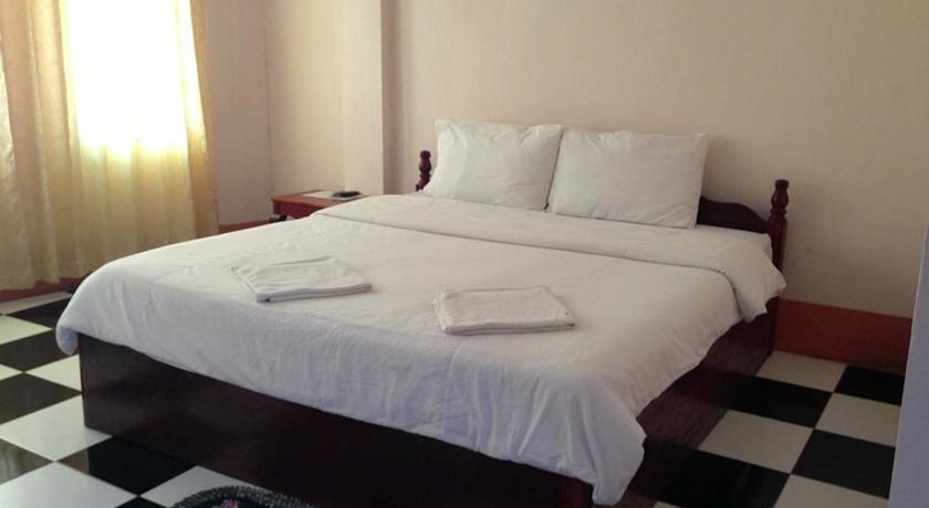 Отель Mindy J Hotel