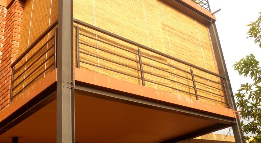 Апартаменты Brick House Luxury Apartment