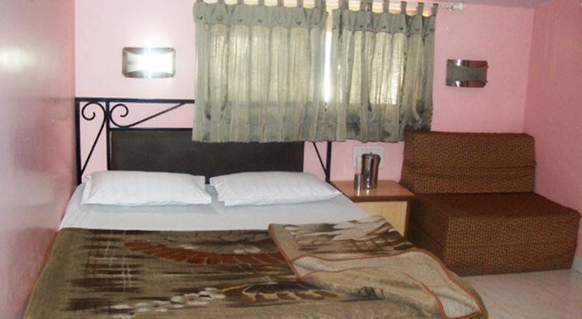 Отель Hotel Anupam