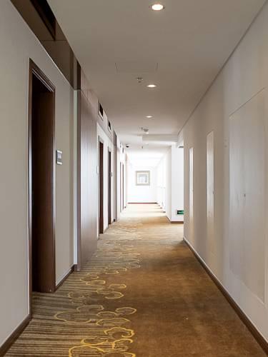 Отель Coinfamily Hotel