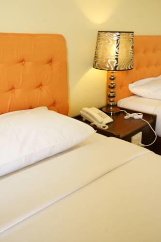 Отель Phet Hotel