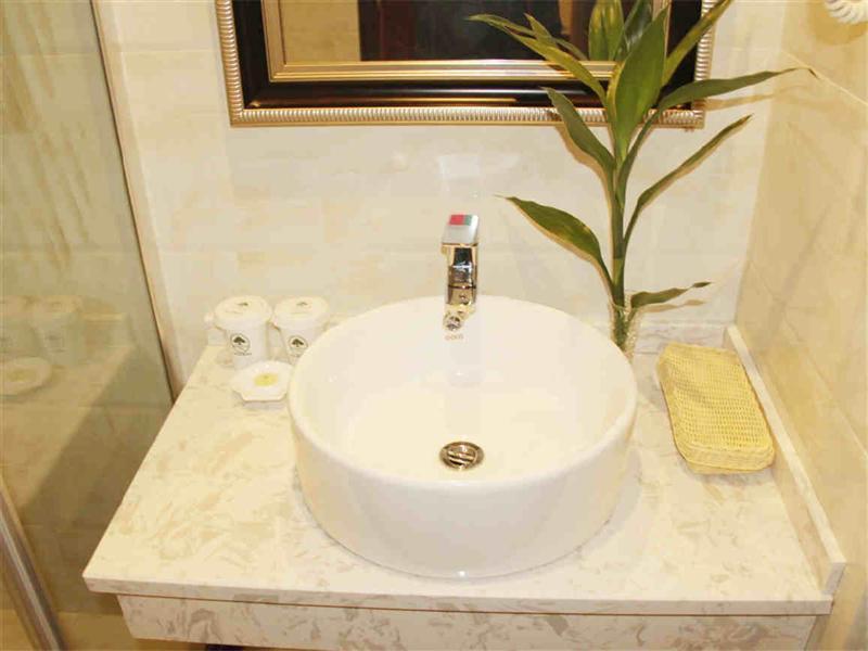Greentree Inn Chongqing North Railway Station Express Hotel
