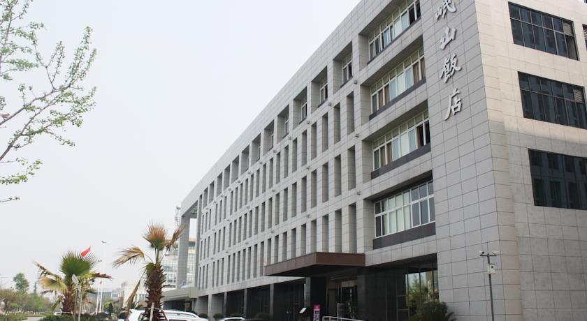 Отель Minshan Mianzhu Hotel