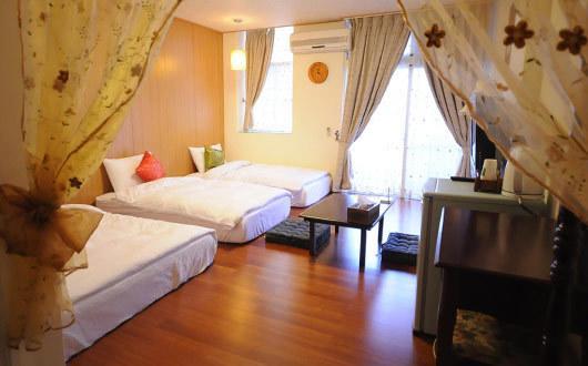 Отель Chaohu Homestay