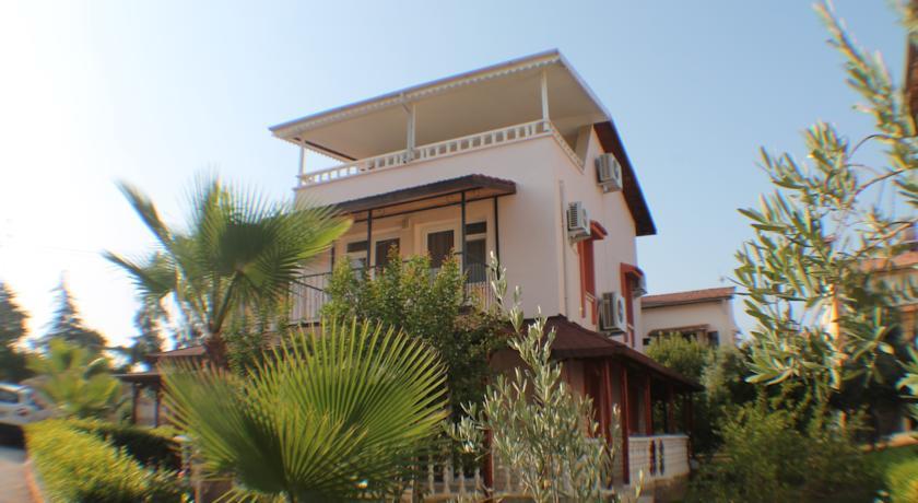 Colakli Village