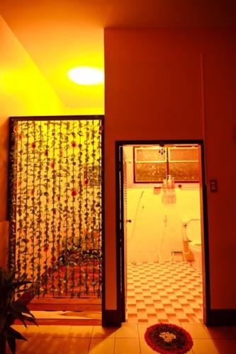 Chezmoi Handicraft and Homestay