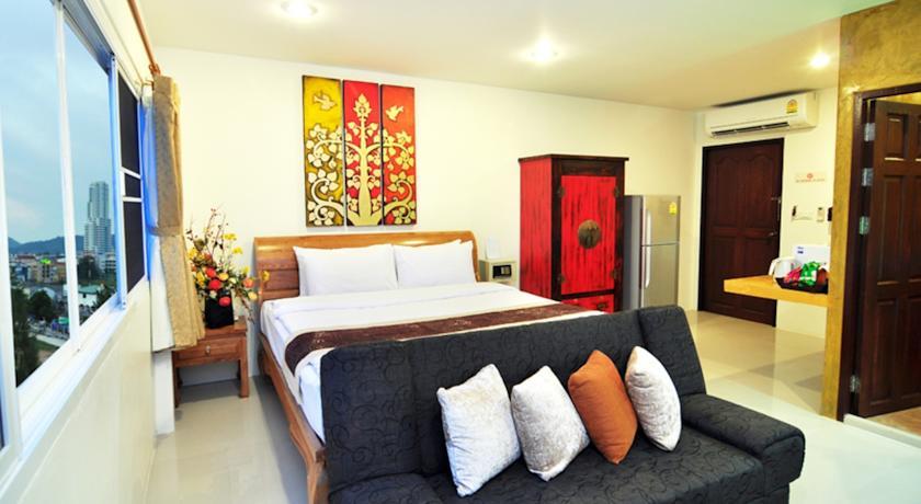 Marina Boutique Suites
