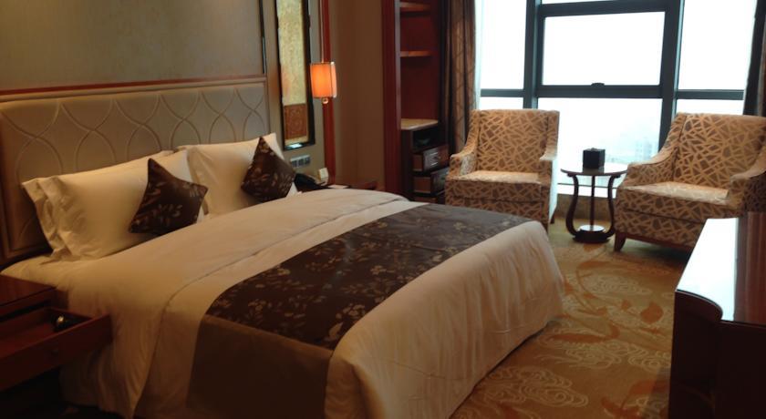 Отель EMPark Grand Hotel Bei Cheng