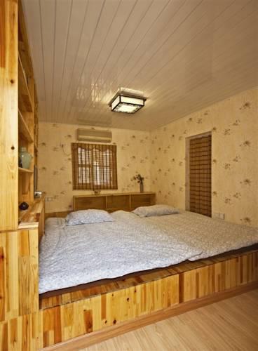 Отель Moonlight Bay Inn