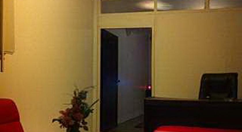 Maxwell Hotel