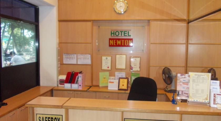 Отель Hotel Newton PJ