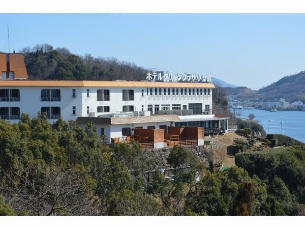Отель Hotel Green Plaza Shodoshima
