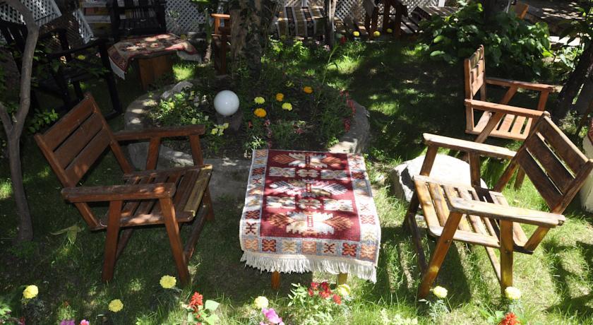 Garden Hotel