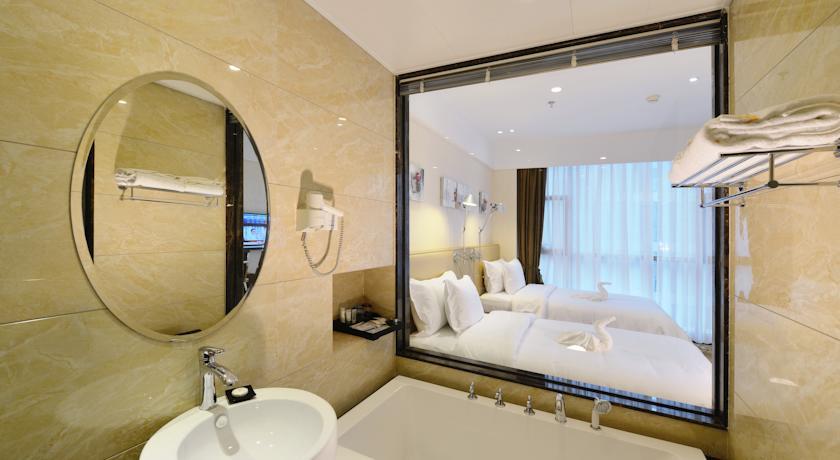 Xiamen Discovery Hotel