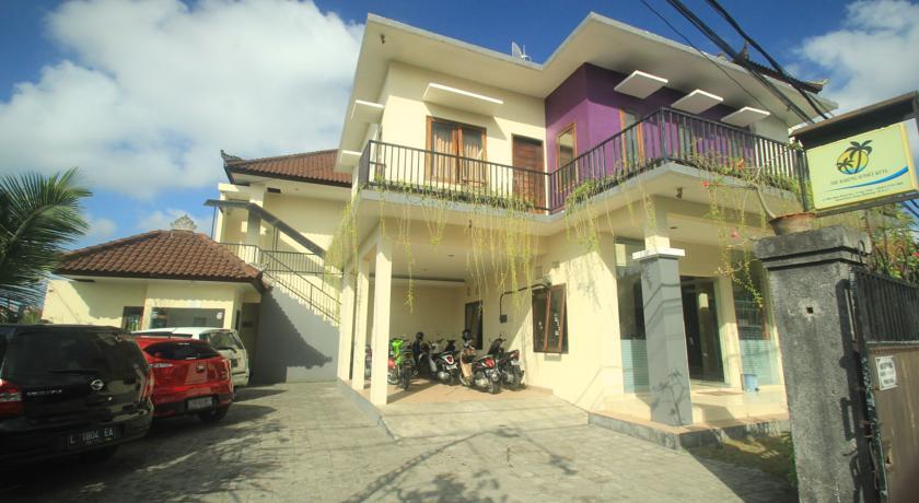 Bakung Sunset Hotel