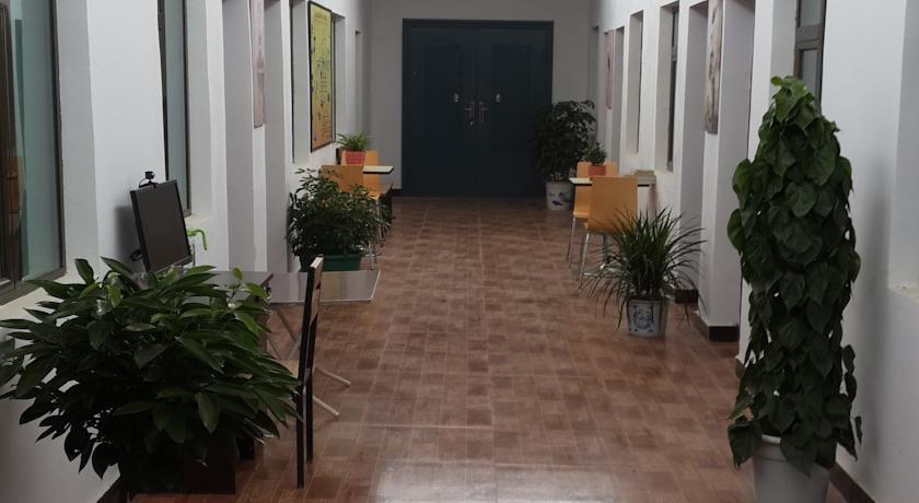 Хостел Dunhuang Ancient Path Hostel