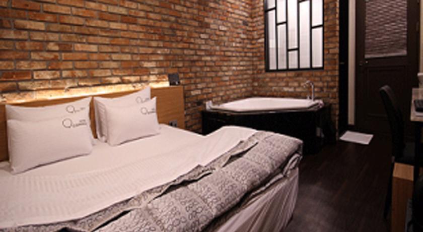 Nampo Comma Hotel