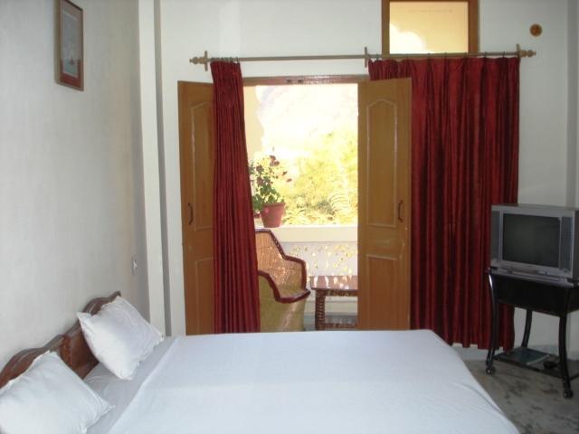 Отель Hotel Ratan Haveli