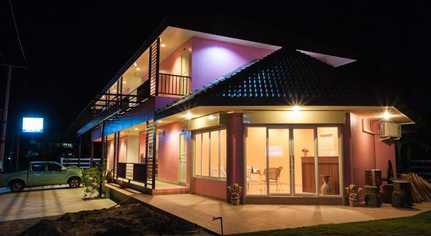 Отель Nam Talay Resort