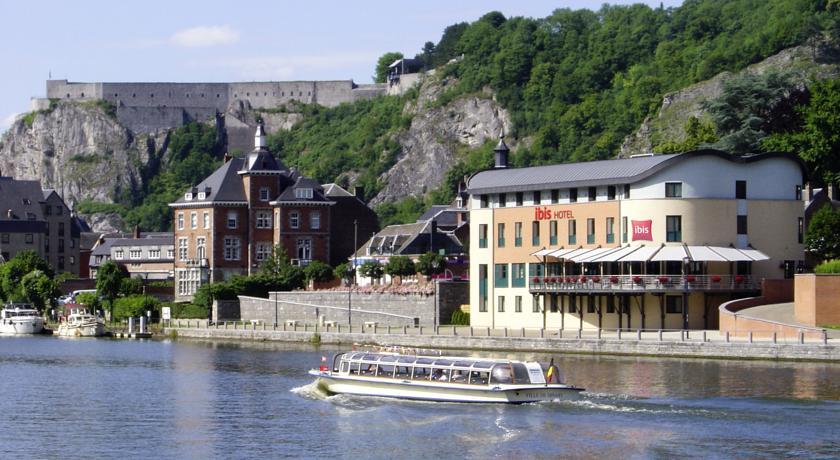 Отель Hotel Ibis Dinant