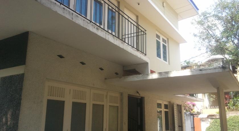 Solid Hotel