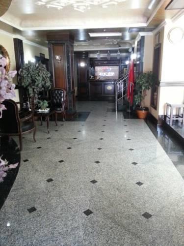 Отель Omur Hotel