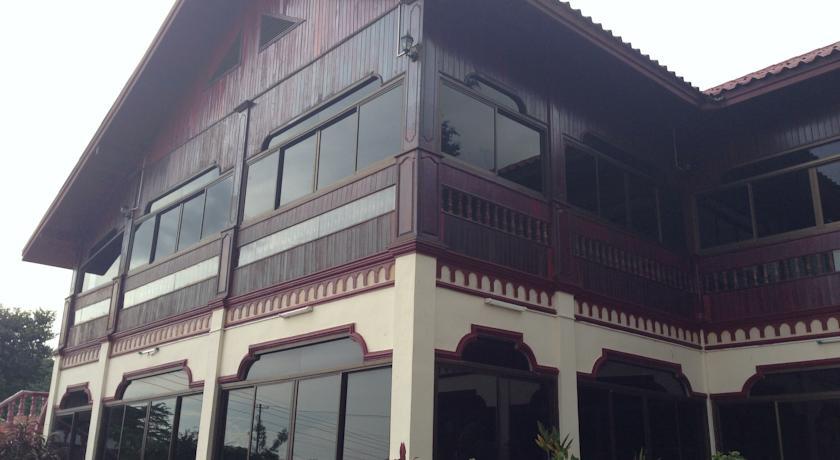 Гостевой дом Suan Mai Ketsana Guesthouse