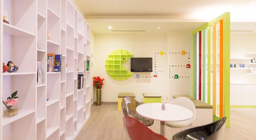 Отель Crystal Inn Sun Moon Lake