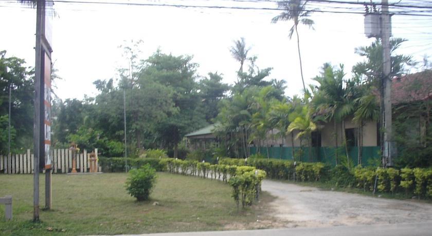 Bed and Breakfast Service Guest House