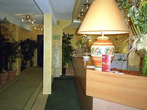Отель Mercure Alençon
