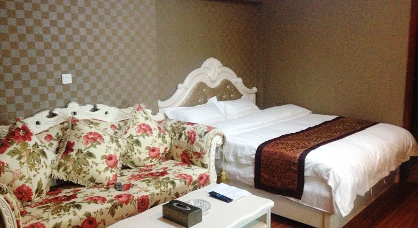 Huilai Apartment