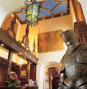 Отель Thornbury Castle