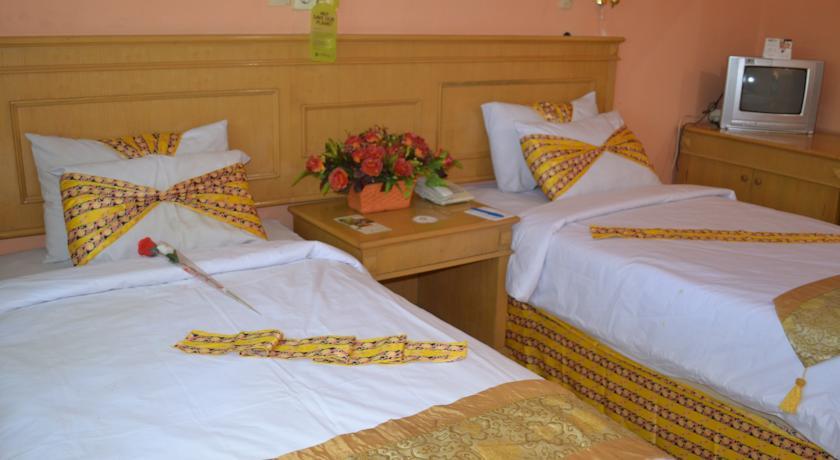 Отель Hotel Nilam Sari