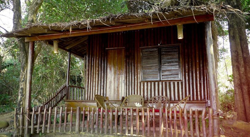 Отель Sunset Bungalows