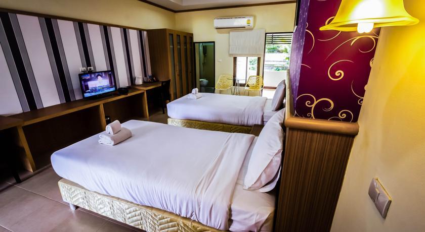 Mook Samui International Hostel