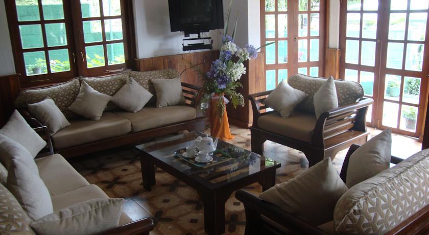 Отель Richmond Inn