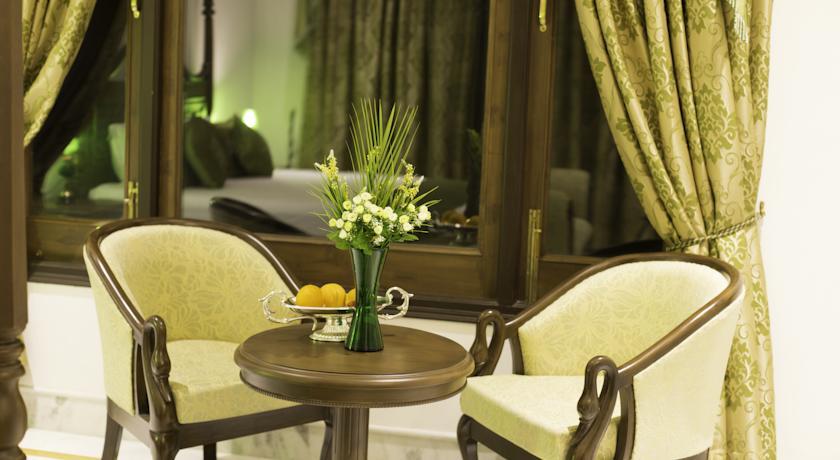 Отель Devraj Villa
