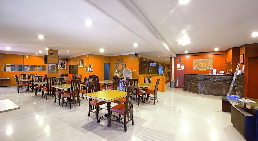 Отель Hotel Elizabeth