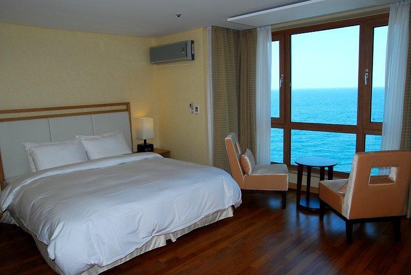 Ocean Suites Jeju Hotel