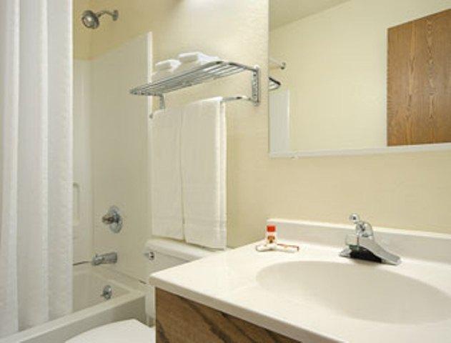 Отель Super 8 Motel Roanoke