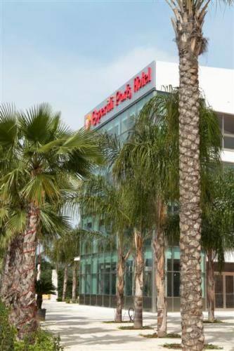 Отель Esperidi Park Hotel