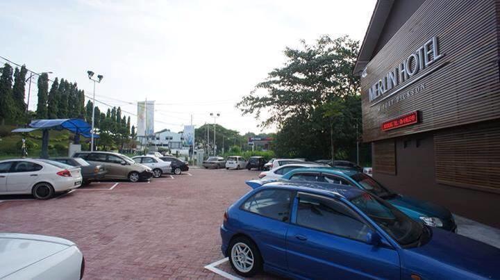 Отель Merlin Hotel